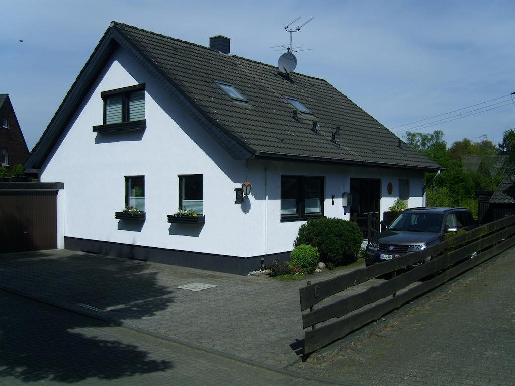 Ferienwohnung Leichlingen Habitación foto